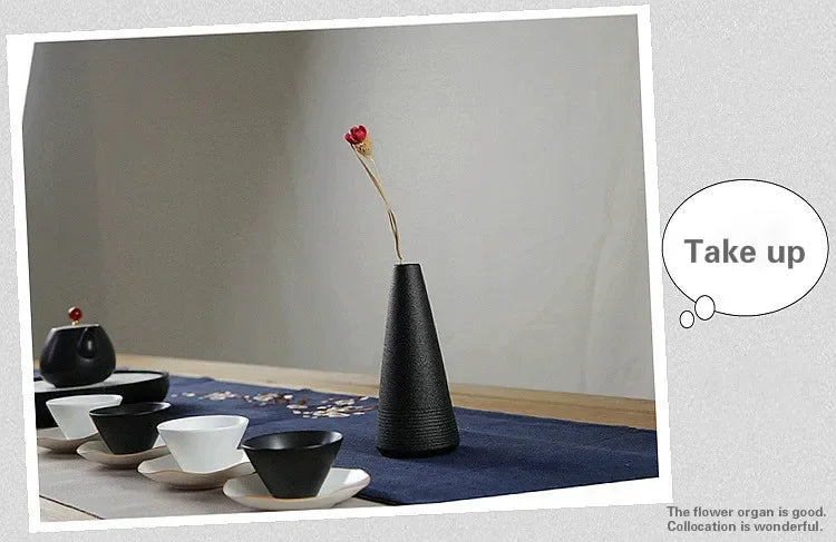 Black Ceramic Small Vase Home Decoration Crafts Tabletop Ornament Simplicity Japanese-style Decoration