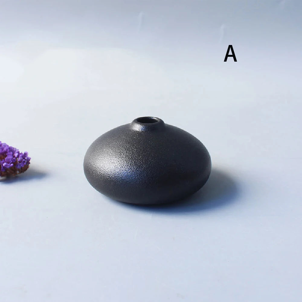 Ceramic Small flower Vase Home Decoration Crafts Tabletop Ornament Simplicity Japanese-style Decoration