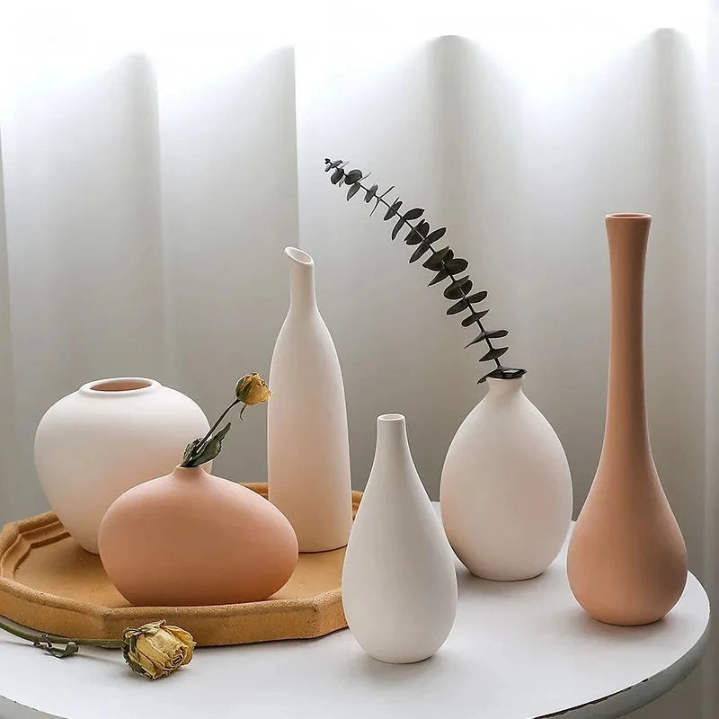 Nordic Ceramic Vase Morden Decorative Flower Bottle Dry Flower Vases for Home Desktop Vase Table Decor Flower Arrangement
