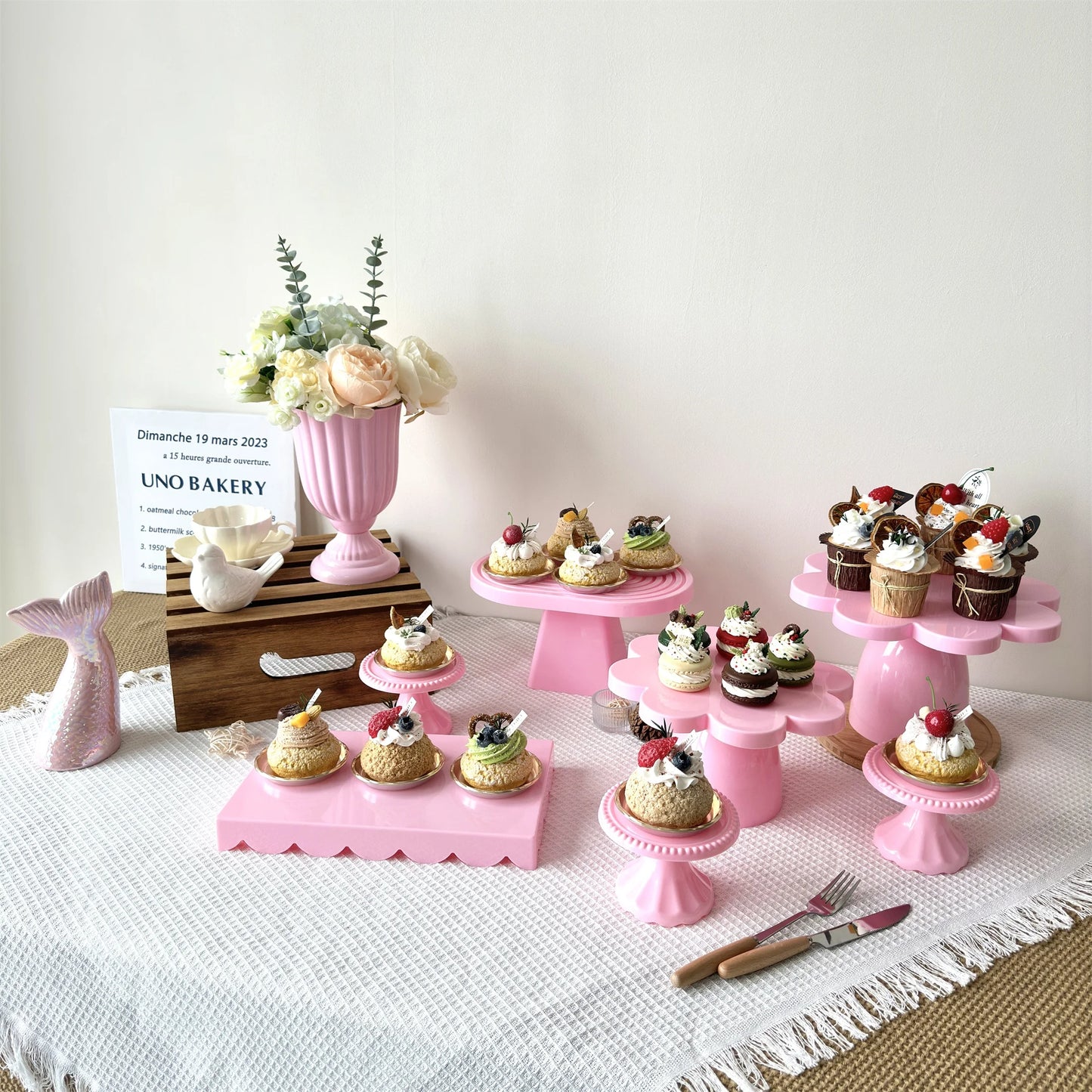 1Pc Mini Flower Arrangement Pots for Centerpiece Table Decorations Plastic Vase Home Decor for Home Wedding Party Christmas