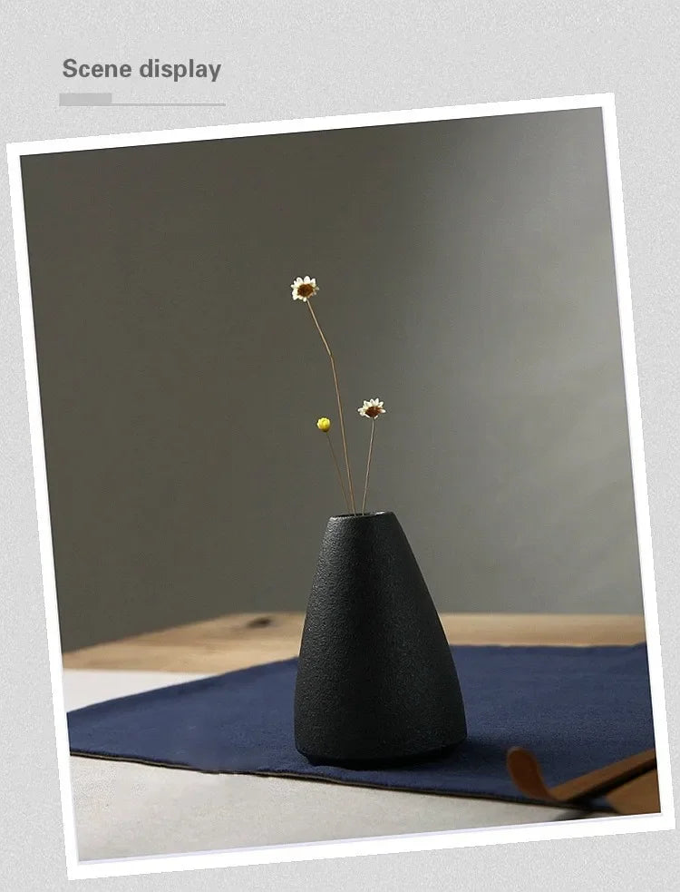 Black Ceramic Small Vase Home Decoration Crafts Tabletop Ornament Simplicity Japanese-style Decoration