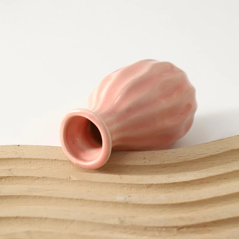 INS Ceramic Flower Vase Mini Nordic Flower Bottle Flowers Arrangement Pot for Home Office Ornaments Dining Room Wedding Decor