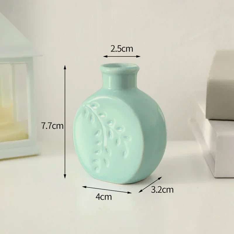 INS Ceramic Flower Vase Mini Nordic Flower Bottle Flowers Arrangement Pot for Home Office Ornaments Dining Room Wedding Decor