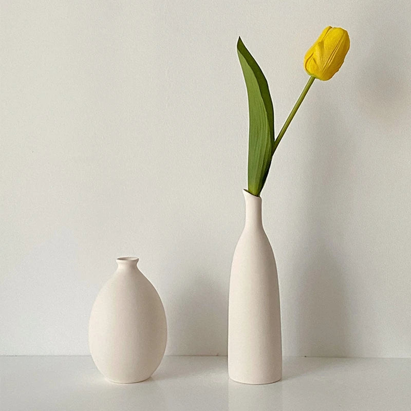 Nordic Ceramic Vase Morden Decorative Flower Bottle Dry Flower Vases for Home Desktop Vase Table Decor Flower Arrangement